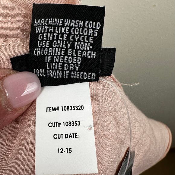 NEW Torrid Harper Blouse Top Blush Slub Sleeveless Pullover Semi Sheer Size 1X - Picture 10 of 12